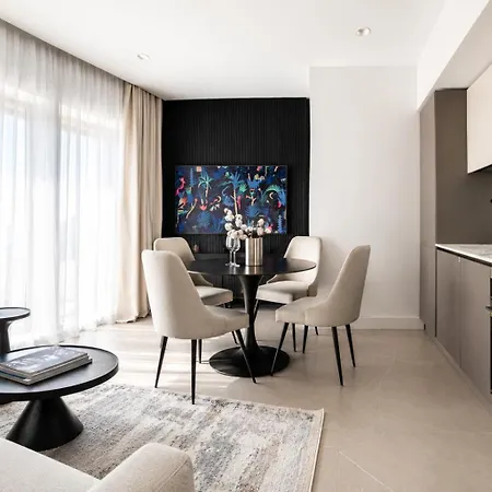 Renovated 1br Old Town - Balcony Διαμέρισμα